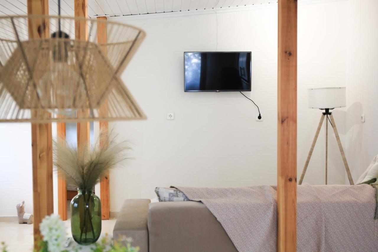 Laxd Summer House By Homebrain Holiday home